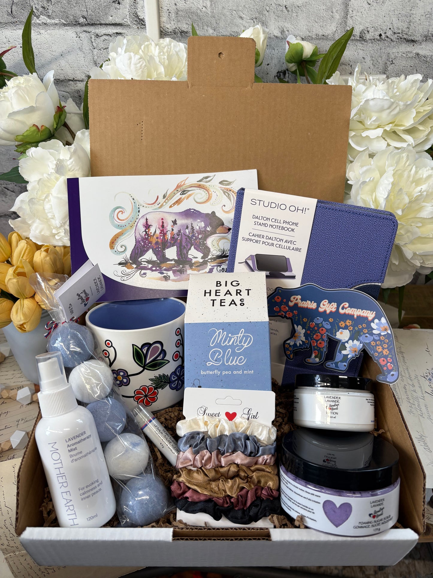 Mother’s Day Pre-Made Gift Box